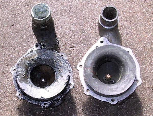 R-R PIII - water pump rear casting