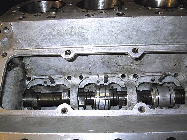 R-R PIII - attaching the camshaft bushes